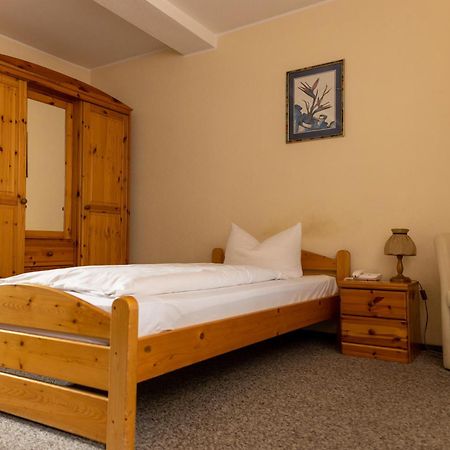 Hotel Anker Saalfeld Saale Εξωτερικό φωτογραφία