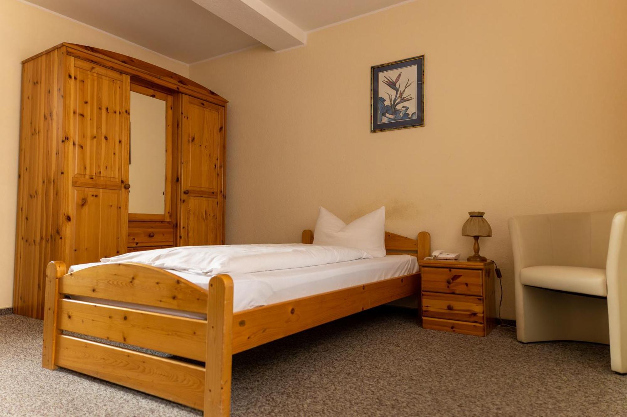 Hotel Anker Saalfeld Saale Εξωτερικό φωτογραφία