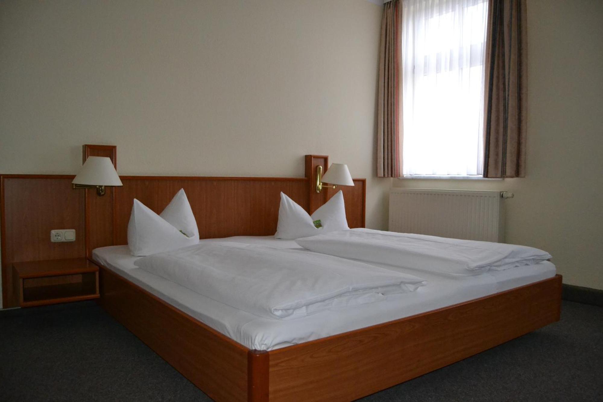 Hotel Anker Saalfeld Saale Δωμάτιο φωτογραφία